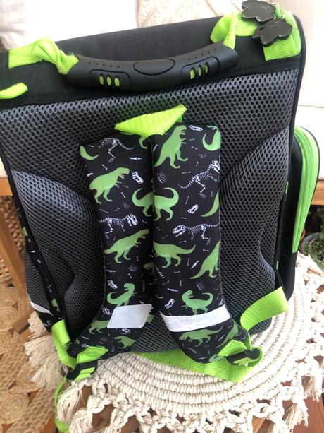 Týždeň použitá školská taška, 