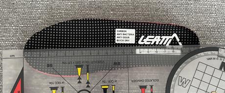 Cyklistické topánky leatt 2.0 junior black, 32