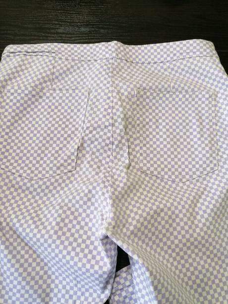 Strečove nohavice, sinsay,40