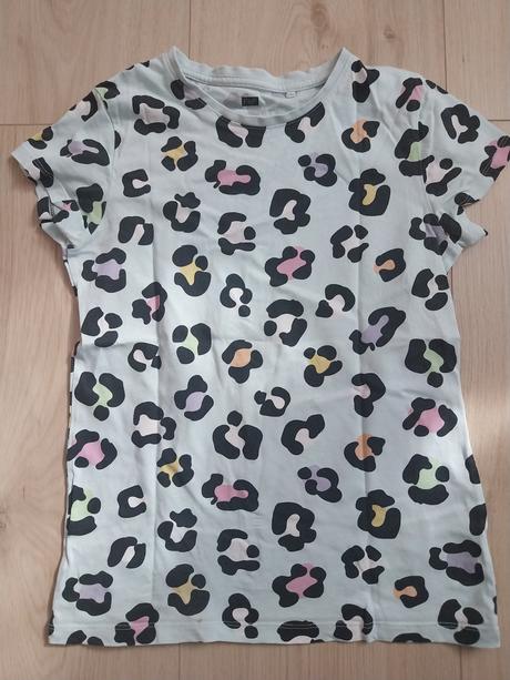 Pyzamo v.146, f&f,146