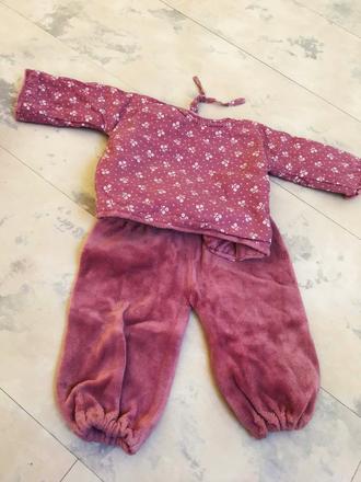 Zamatové oblečenie na veľkú bábiku,