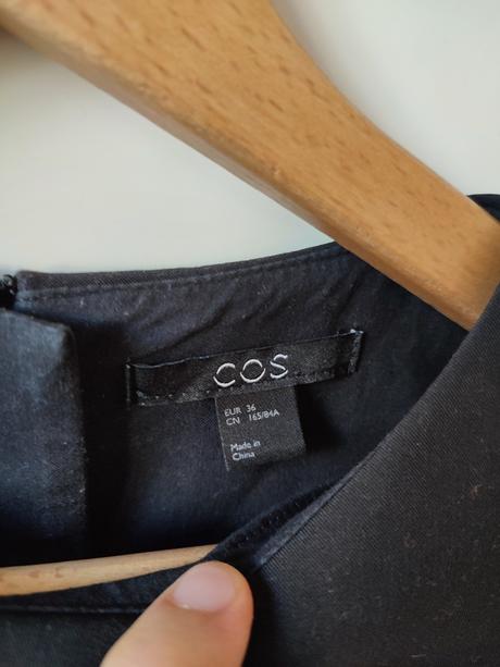 Malé čierne cos, cos,36