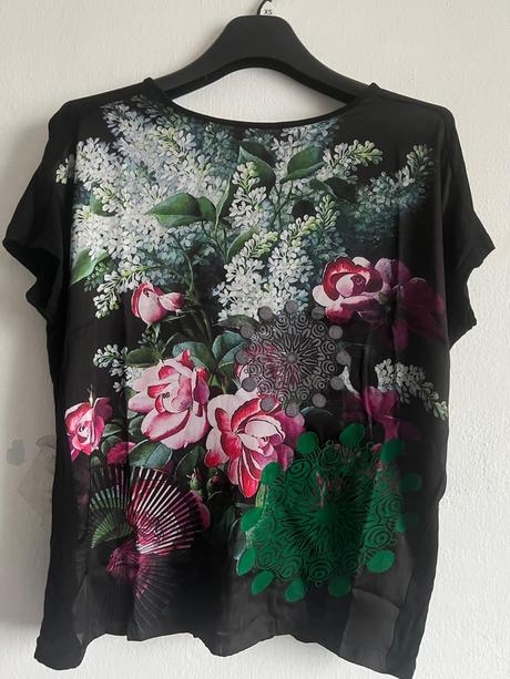 Tricko desigual m s krasnou potlacou kvetin kvety,, desigual,m