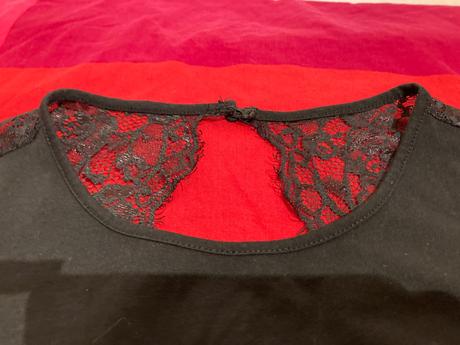 Top s cipkou, h&m,xs