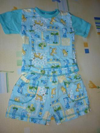 Peknucka súpravka safari značka tinko top stav, 74