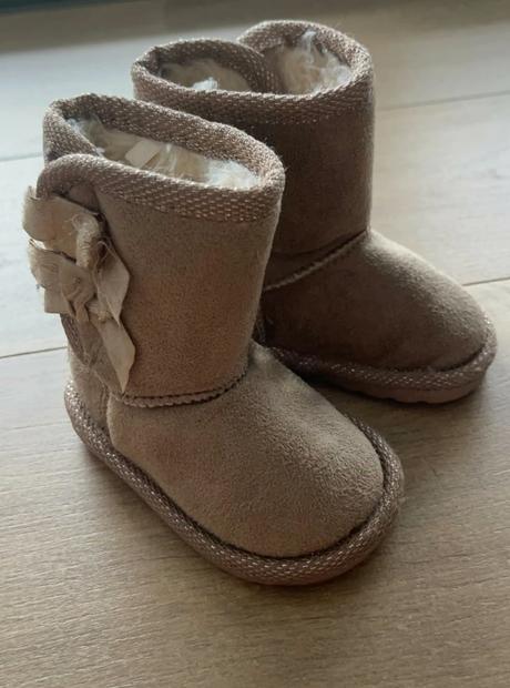 Snehule, young dimension,19