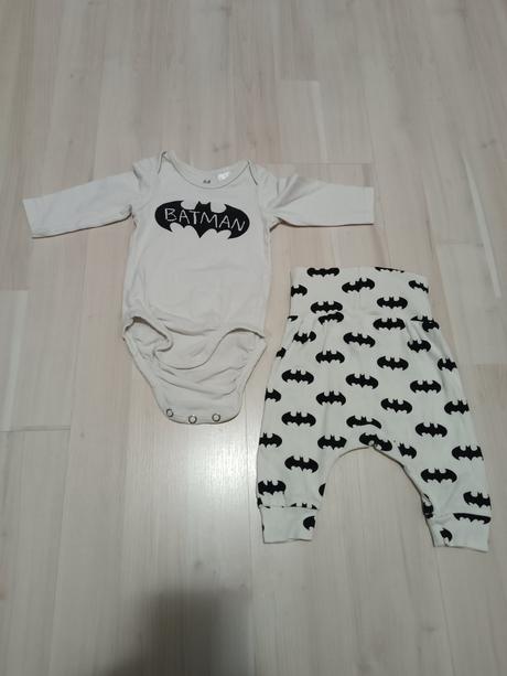 Balík oblečenia, 56