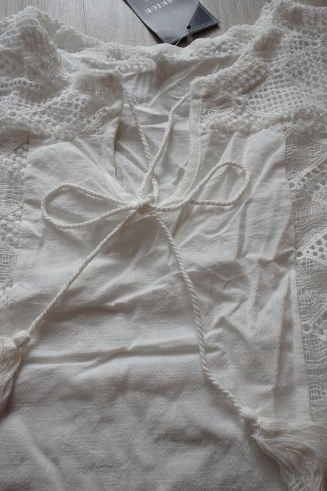 Blúzka s čipkou bielo maslovej farby, v. xl/xxl, xl