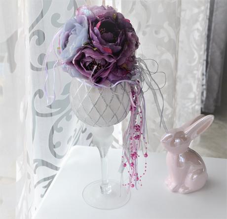 Dekoračná guľa z pivoniek, 