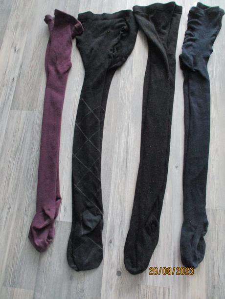 Tmavé pančušky, 158