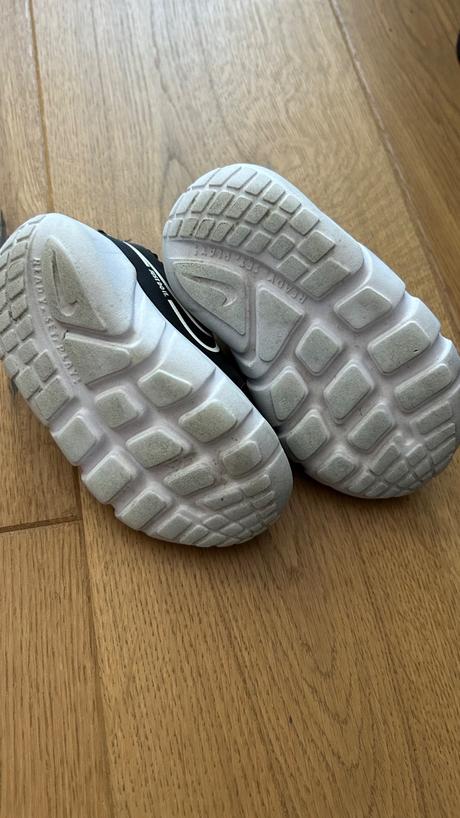 Nike tenisky, nike,21