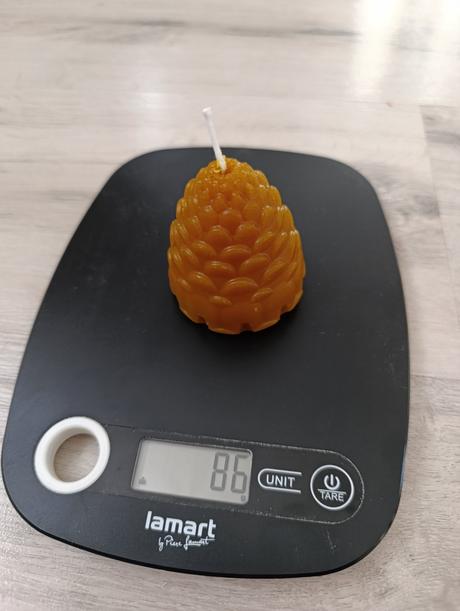 Sviečky z včelieho vosku,