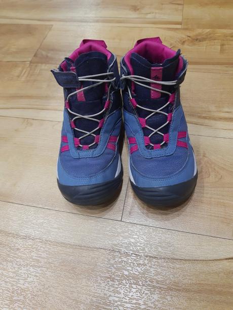 Turistické topánky, 33