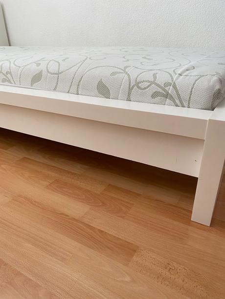 Posteľ+rošt+matrac, šírka (cm): 100,dĺžka (cm): 200