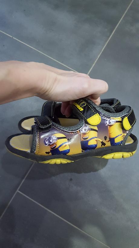 Sandale, deichmann,28