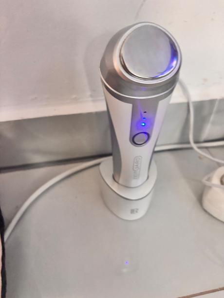 Lr žehlička na tvár, 