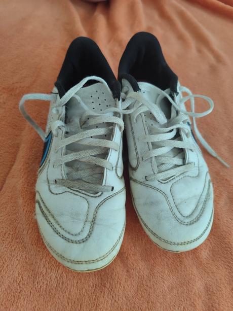 Predám kopacky, nike,36