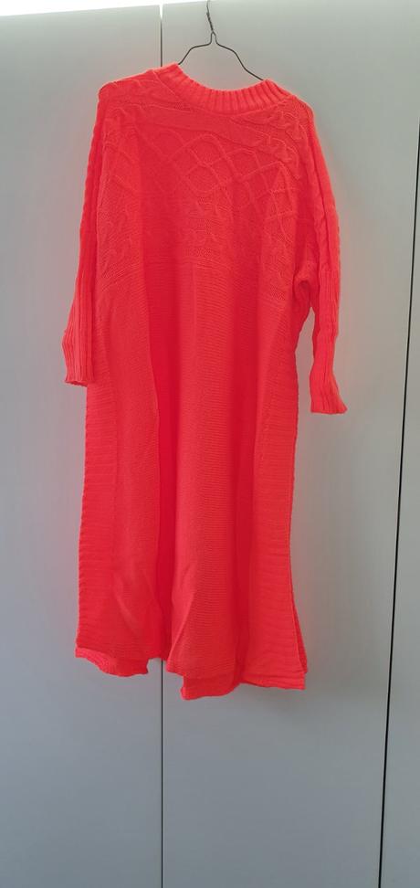 Predĺžený sveter, 