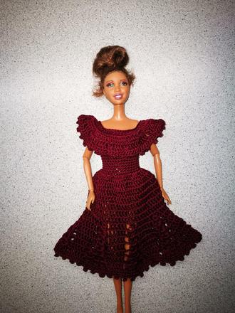 Šaty pre barbie, 