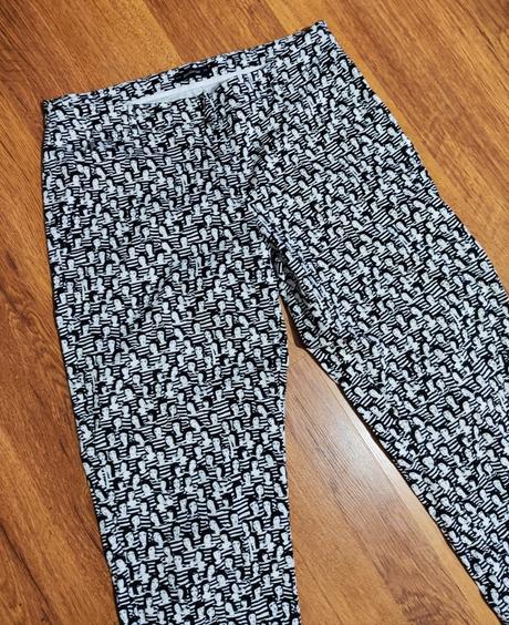 Nohavice s tvárami medicine, xs