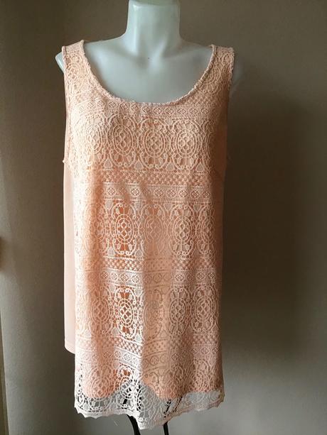 Krajkovy top/91a, 48