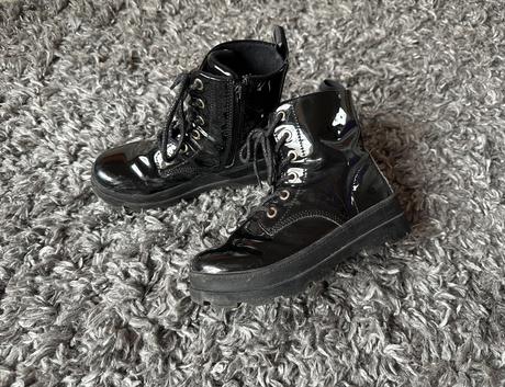 Prechodné lesklé topánky, h&m,32