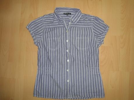 Fialova kosela s bielym pasikom, gate,s