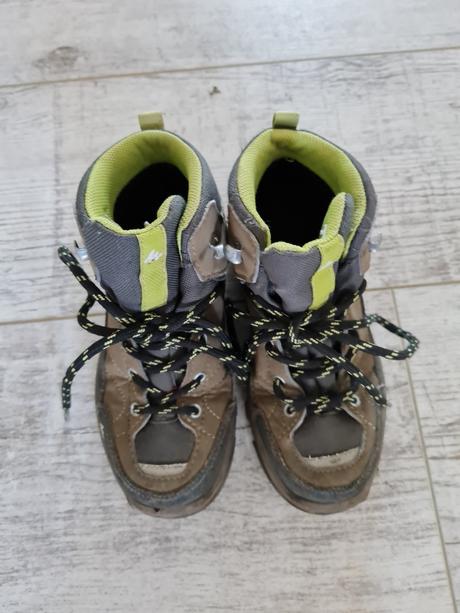 Turistické / prechodné topánky, quechua,29