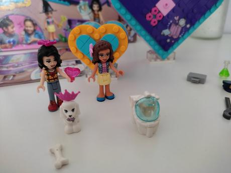 Lego friends - 41359 srdiečkove škatule,