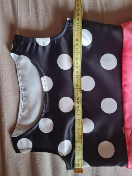 Spoločenské šaty pre dievčatko, 140