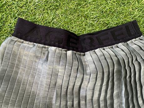 Karl lagerfeld - luxusná plysovaná sukňa, 110