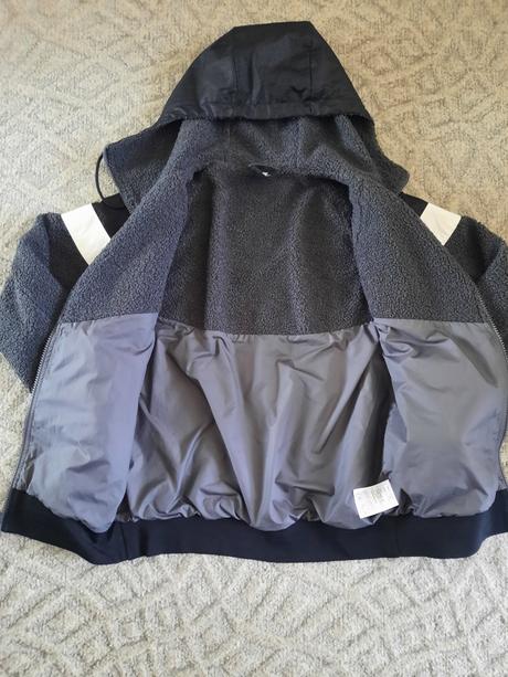 Teplá bunda, nike,s