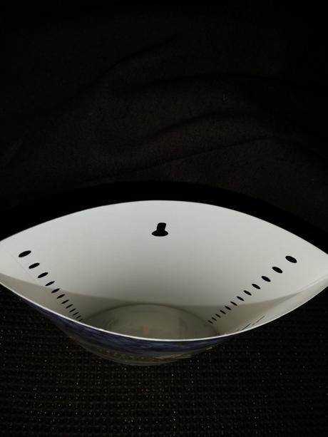 Svietiaca lucernička, 