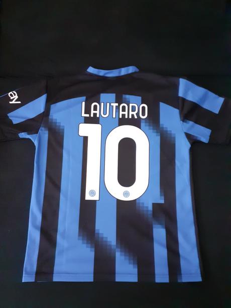 Dres futbalový, 176