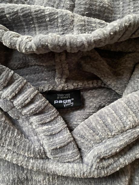 Dievčenský mikinový svetrík, 134