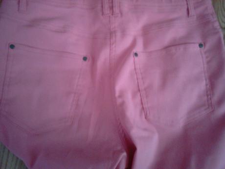 Ružové nohavice, 38