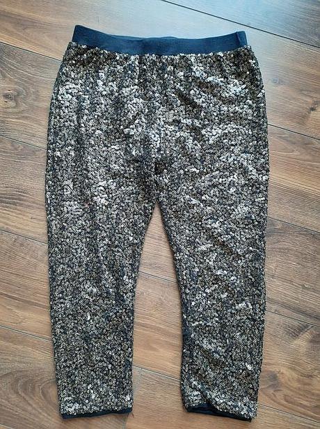 Next legíny, next,152