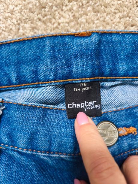 Kraťasy, chapter young,176