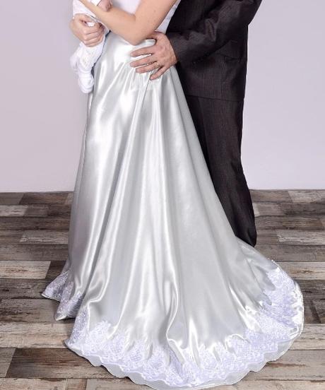 Spoločenská sukňa, l