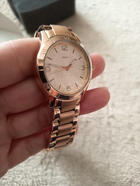 Nové dámske náramkové hodinky tchibo, tchibo