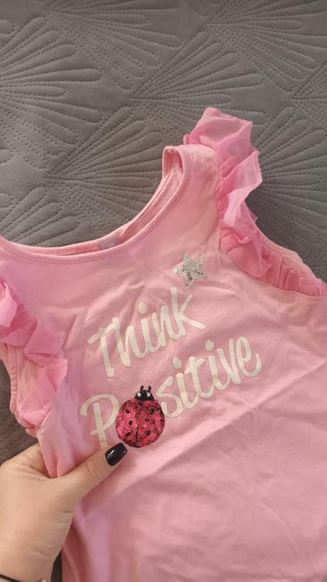 Ružové tričko s lienkou a volánikom, 128