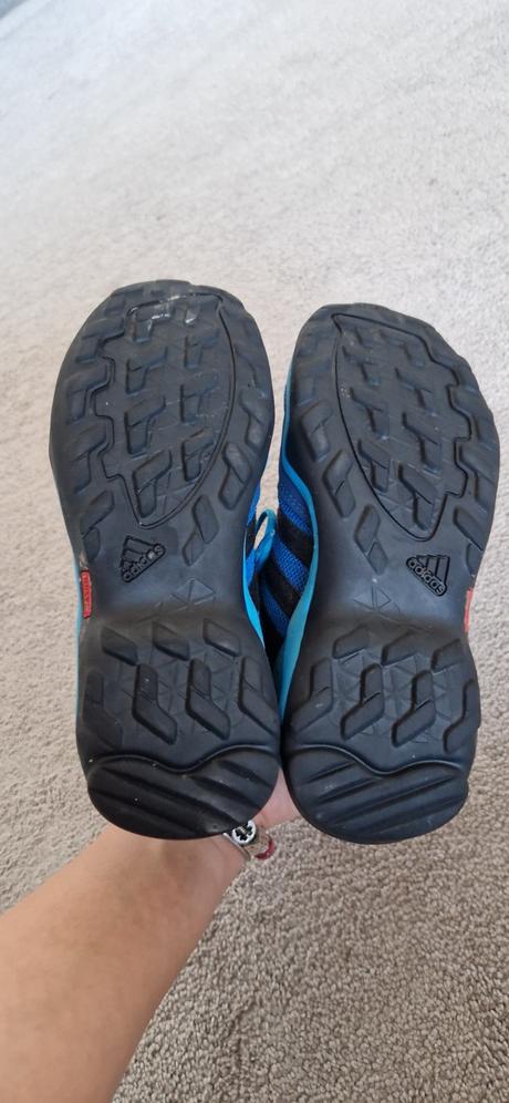 Turisticke topanky, adidas,31