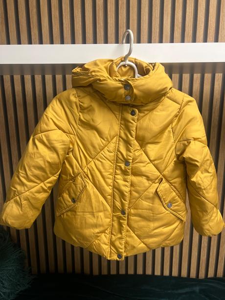 Zara bunda, zara,128