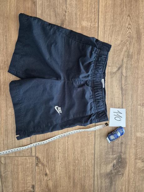 Šortky, nike,110