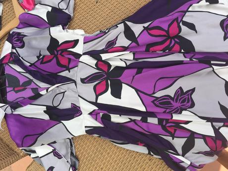 Letné saty s rukavom, s