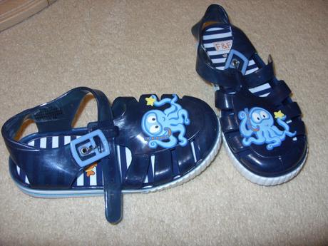 Gumenné sandálky, f&f,26