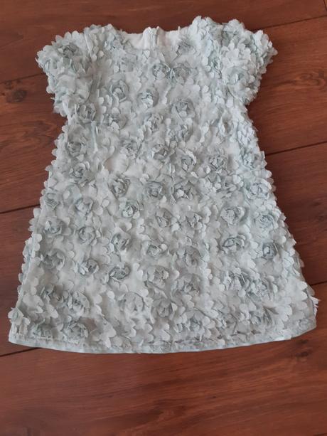 Kvetinkové 3d šatičky, 86