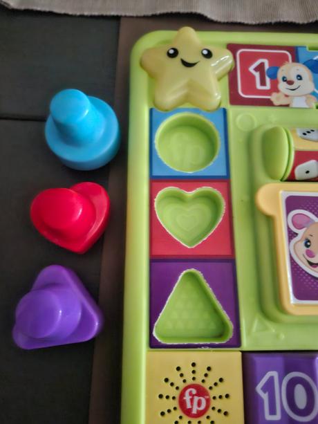 Mattel fisherprice psíkova zábavná doska,
