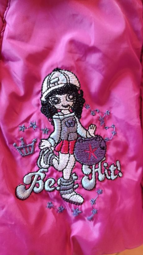 Ruzova zimna bunda, 116