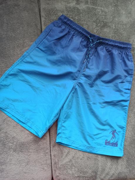 Tričká a plavky, s